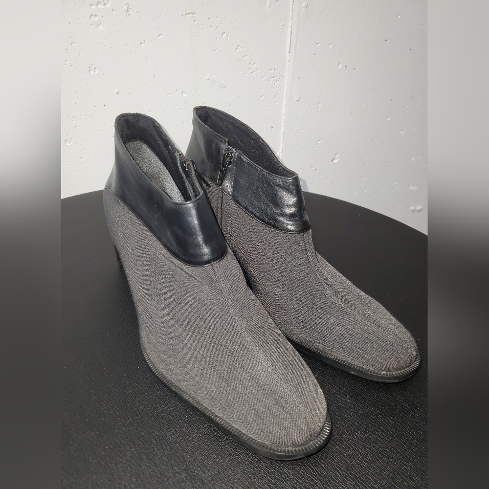 Paolo Corelli Women's Brazilian Ankle Booties Size 9: Good Condition